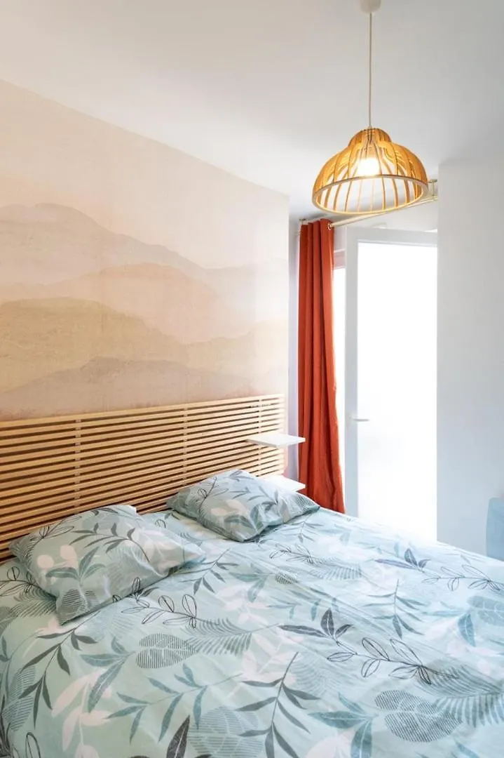 Appartamento Le Hirvi - cocon zen et épuré à 10min Vieux Lione